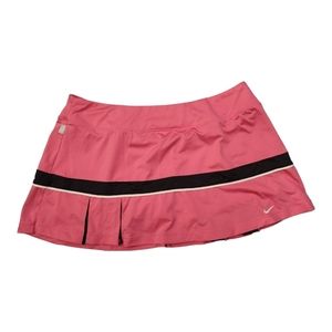 Nike Skort XL W-17 1/2 L-13 1/2